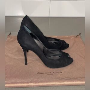 Authentic Gianvito Rossi Milano open toes heel pumps